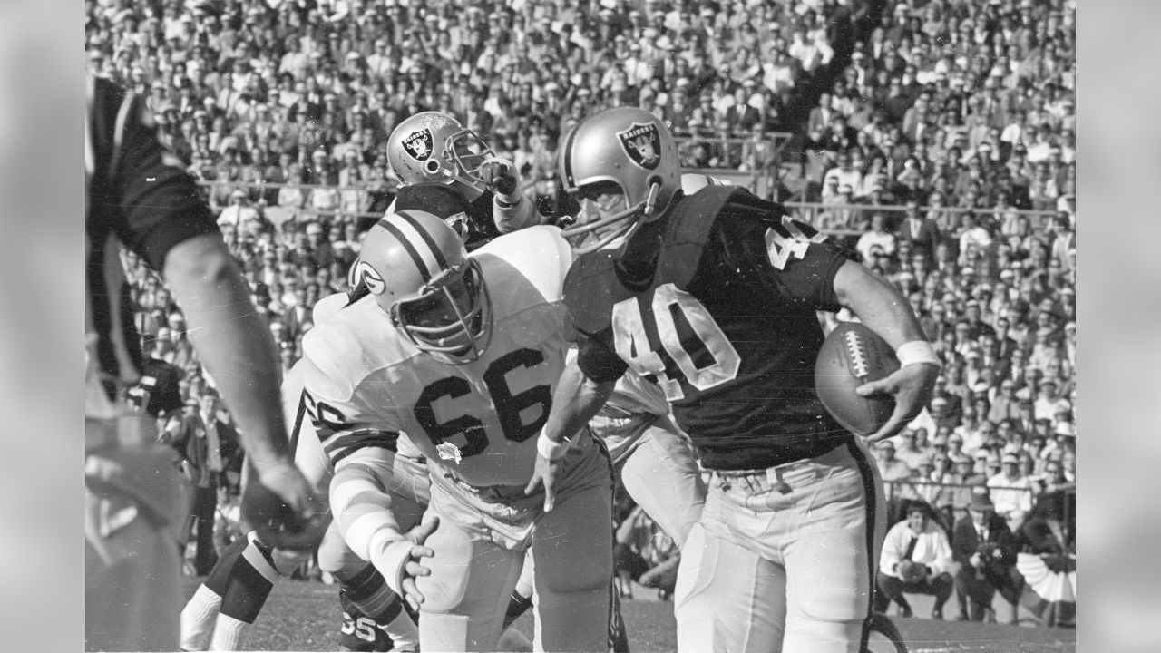 Super Bowl II: How Packers handily defeated Raiders - Sports Illustrated  Vault