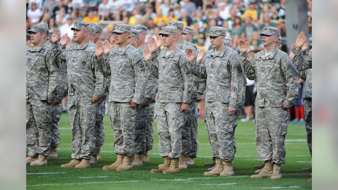 Packers host the Raiders at Lambeau Field