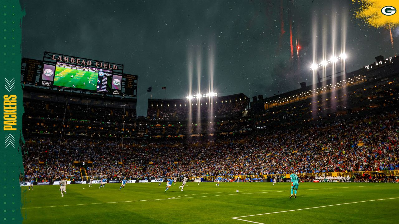 Photos: Lambeau Field hosts first-ever soccer match between FC Bayern  Munich & Manchester City