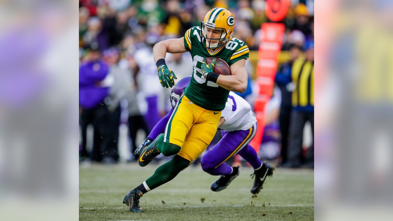 Jordy Nelson puts faith in God as he officially retires as member