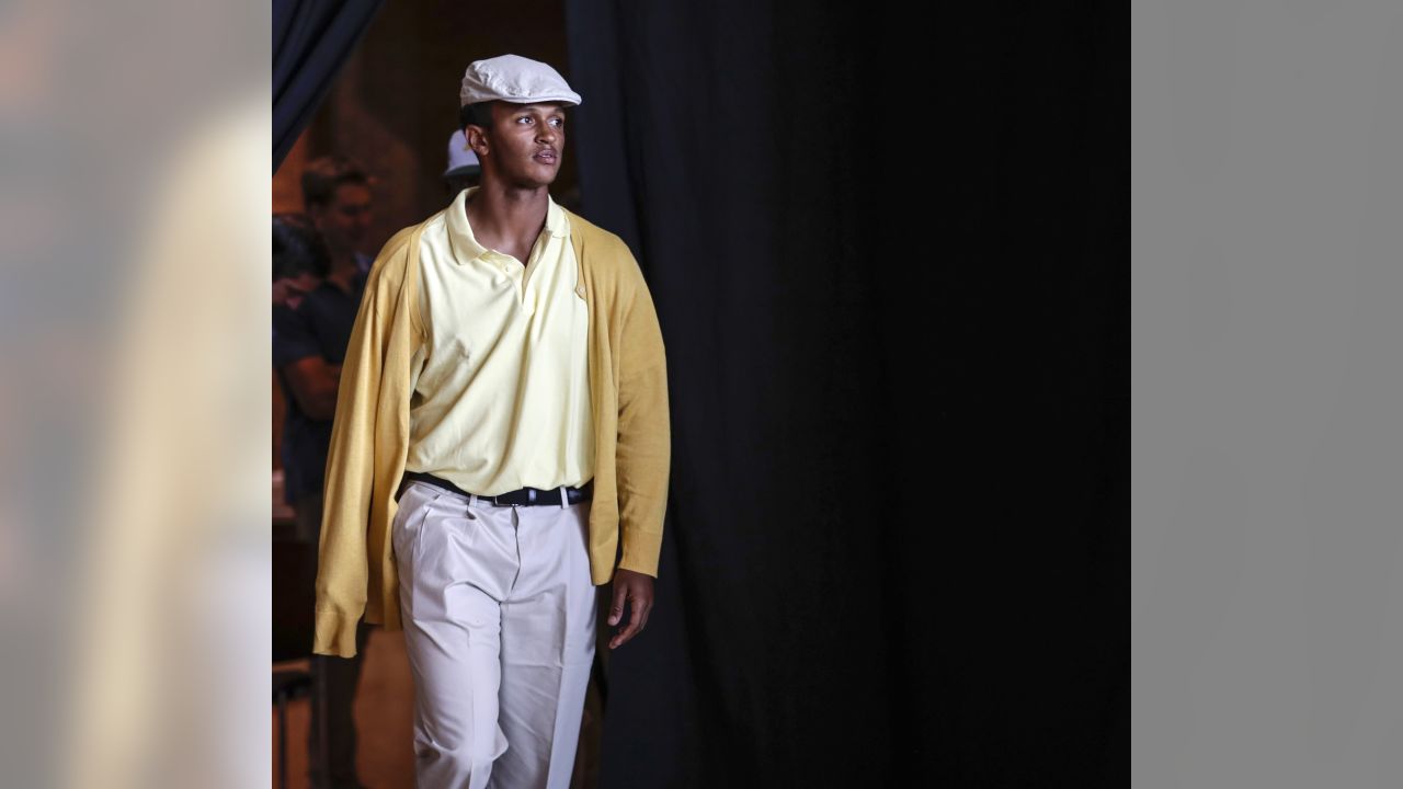 Rodgers, Packers QBs dress as 'Happy Gilmore' - NBC Sports