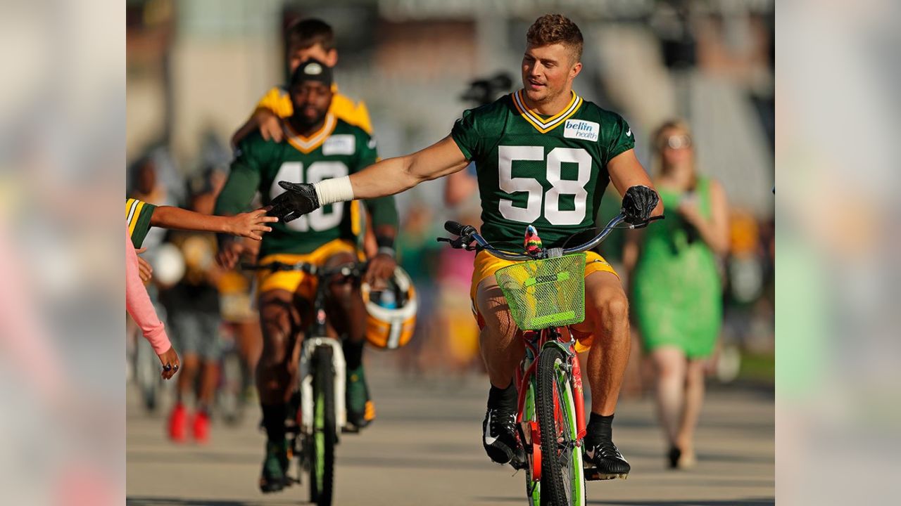 Packers players bike to work in unique tradition – Orange County Register