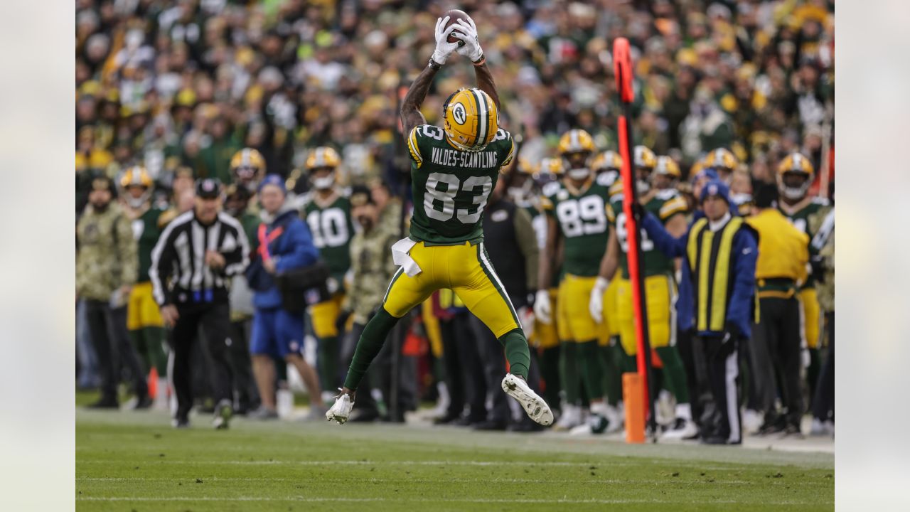 LOOK: Best photos from Week 10 matchup between Seahawks and Packers