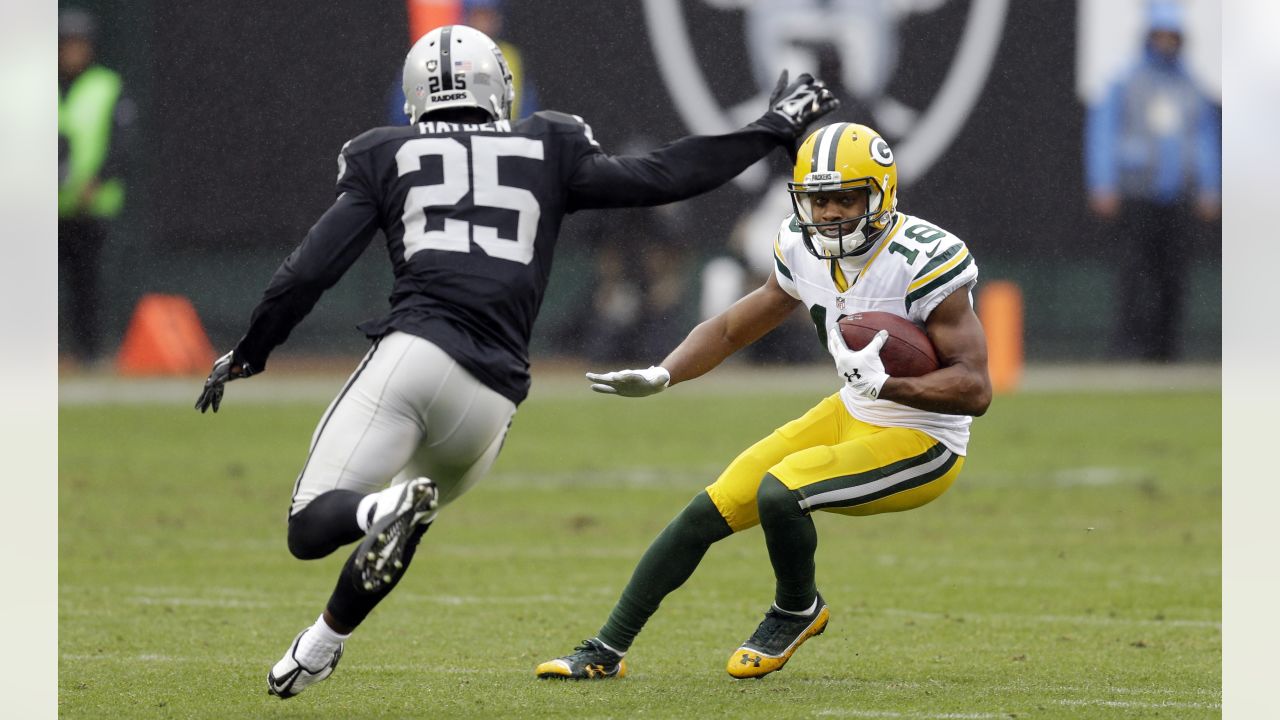 Oakland Raiders at Green Bay Packers: How to watch