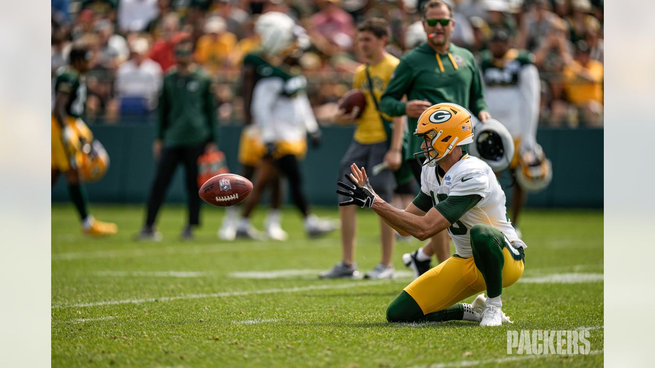 Peyton Manning joins the Packers for training camp - Acme Packing