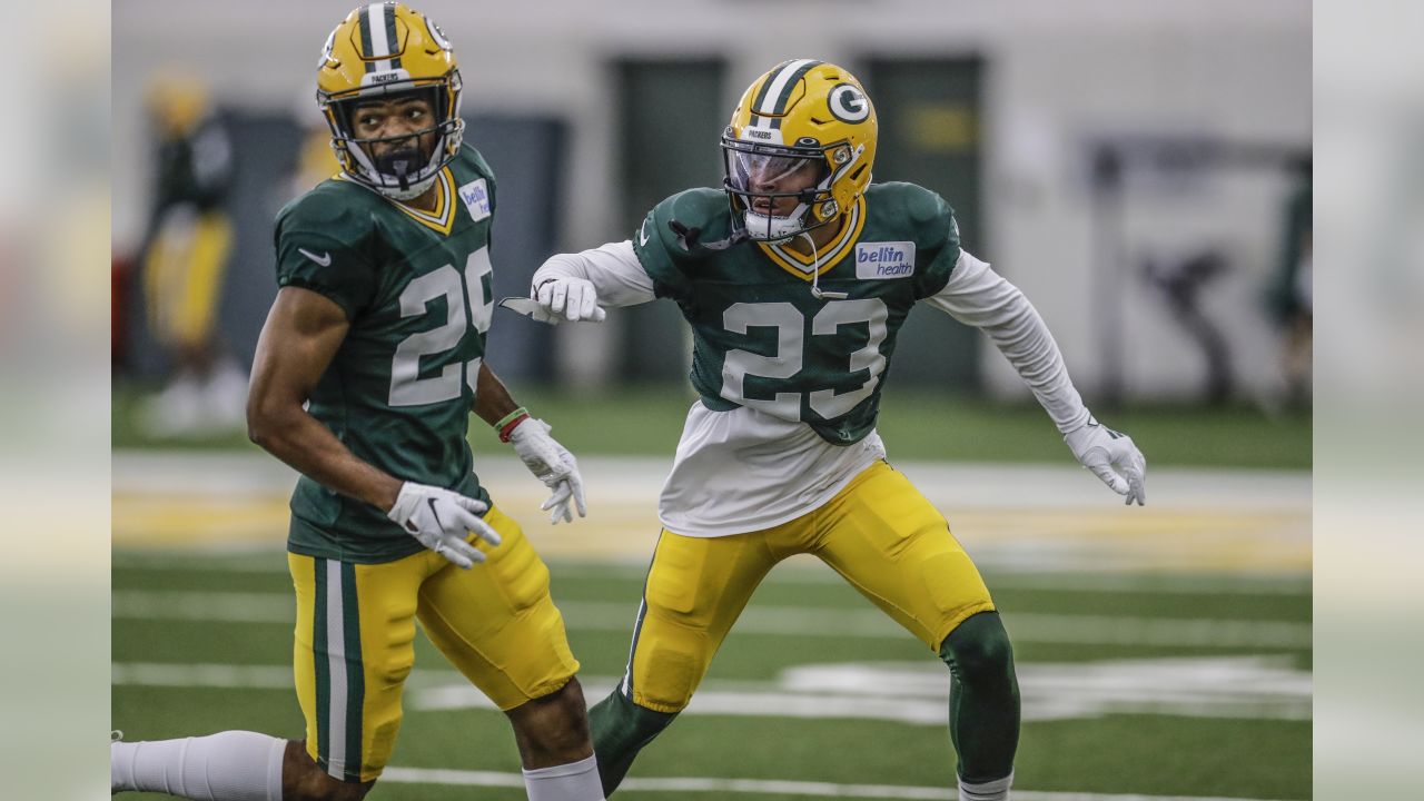 With new extension and expanded role, Dean Lowry becomes one of the  'pillars' of Packers' defense