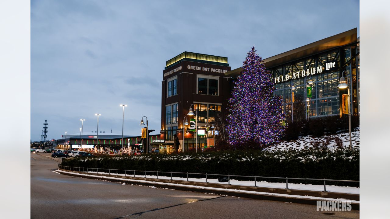 Green Bay Packers - Snow place like home for the holidays! ☃️ #GoPackGo