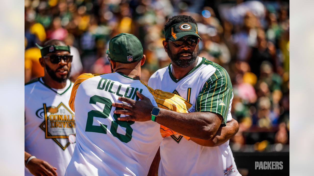 7.16.22 Video: Charity softball game brings celebrities together at Wild  Things Park