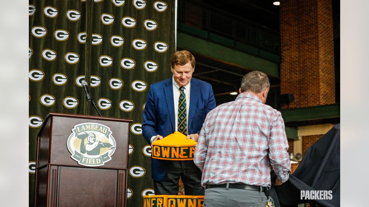 The Packers acquire Foamation, the originator of the Cheesehead - Acme  Packing Company