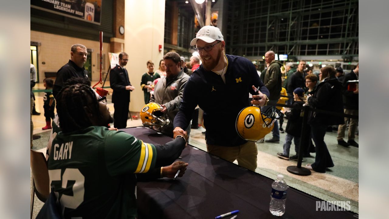 Green Bay's rookies answer the call and help Packers cope with early-season  injuries to veterans - Wausau Pilot & Review