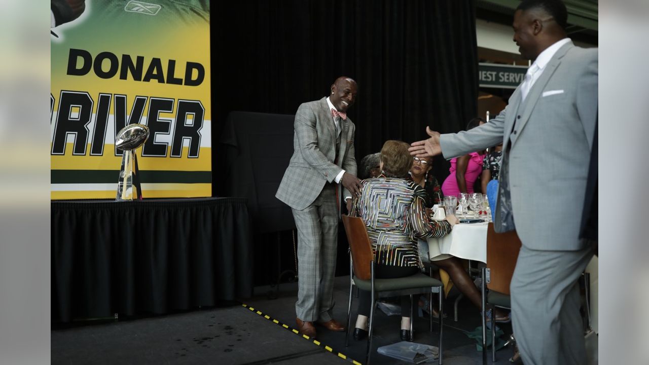 Fans congratulate Donald Driver's Packers Hall of Fame induction