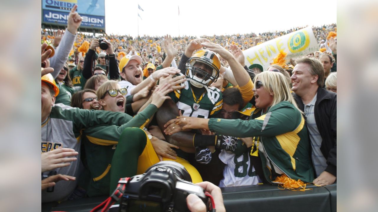 Packers: James Jones announces retirement through Green Bay