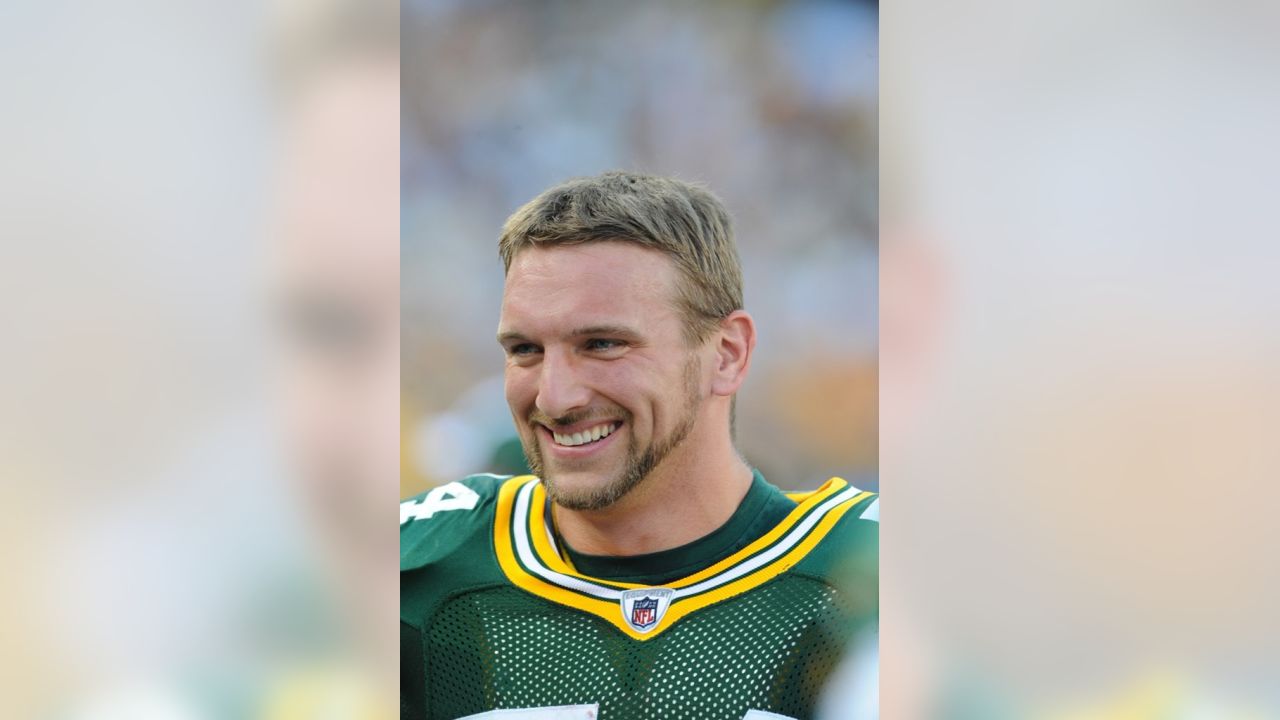 Aaron Kampman is seen at Green Bay Packer's mini-camp, Tuesday June 17,  2008 at the Don Hutson Center in Green Bay, Wis. (AP Photo/Matt Ludtke  Stock Photo - Alamy