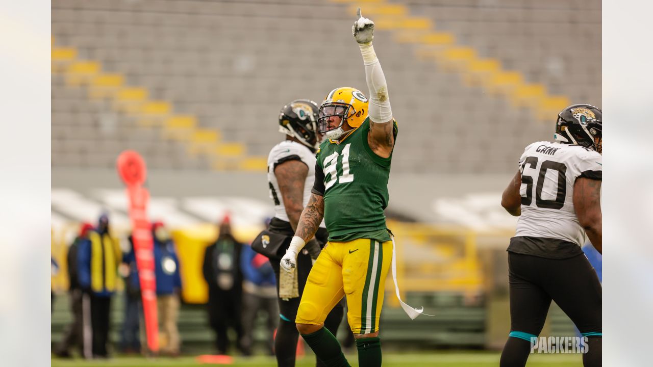 One Smith stays put: Packers OLB Preston Smith signs extension Wisconsin  News - Bally Sports