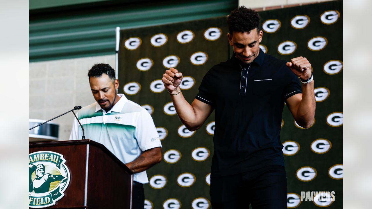 Aaron Rodgers sports Canadian tuxedo at Welcome Back Packers Luncheon