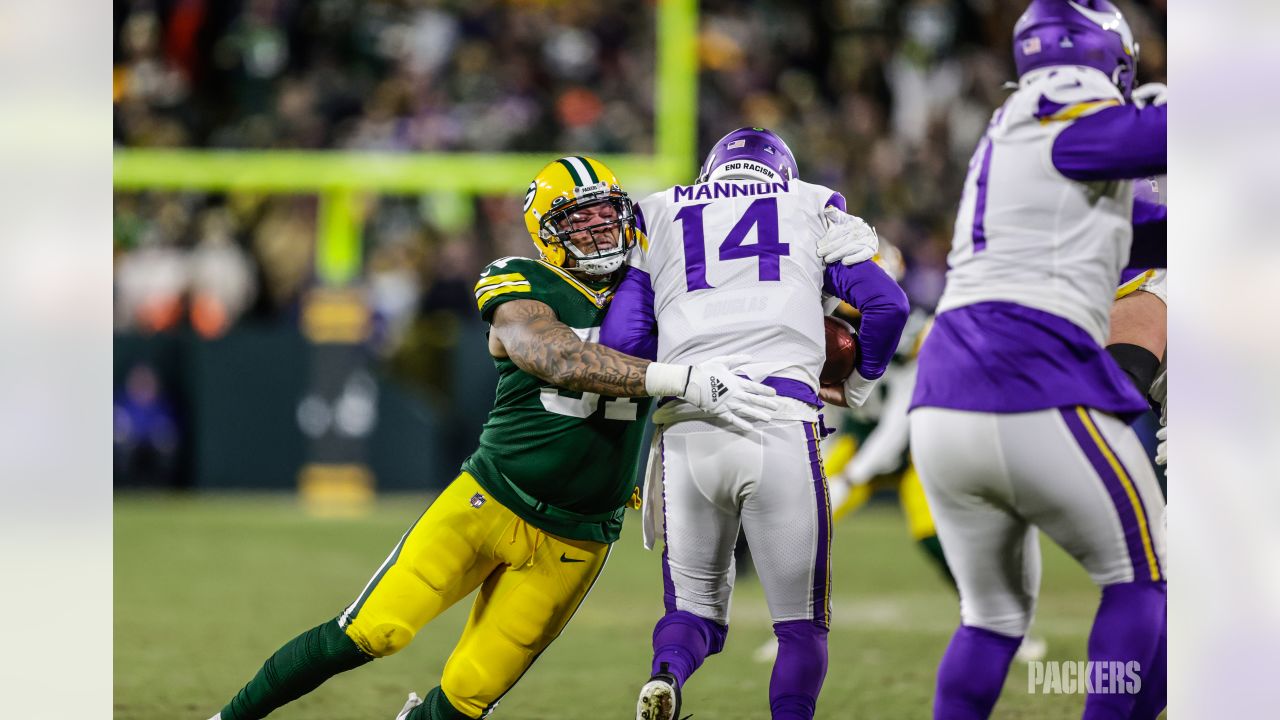 Preston Smith News: Sources say Packers sign LB to four-year, $52.5 million  extension