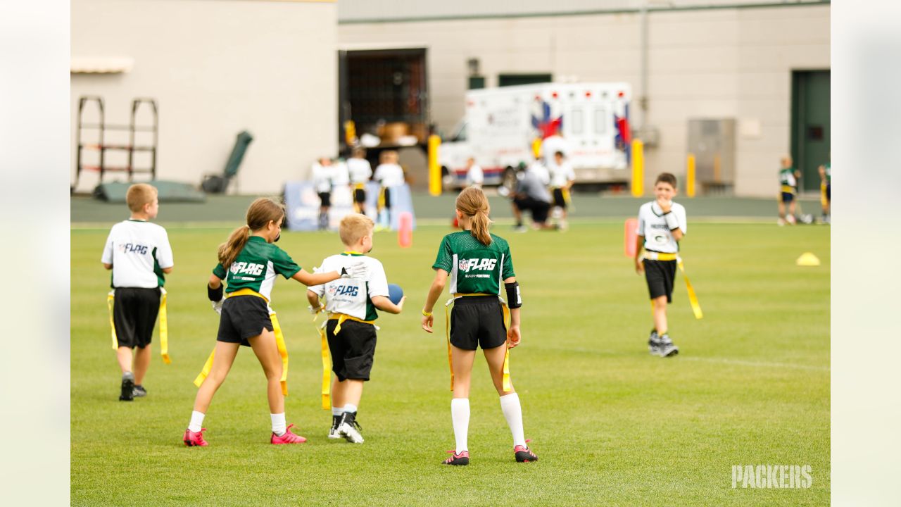 NFL flag football tourney brings 48 teams and 480 players to Green Bay