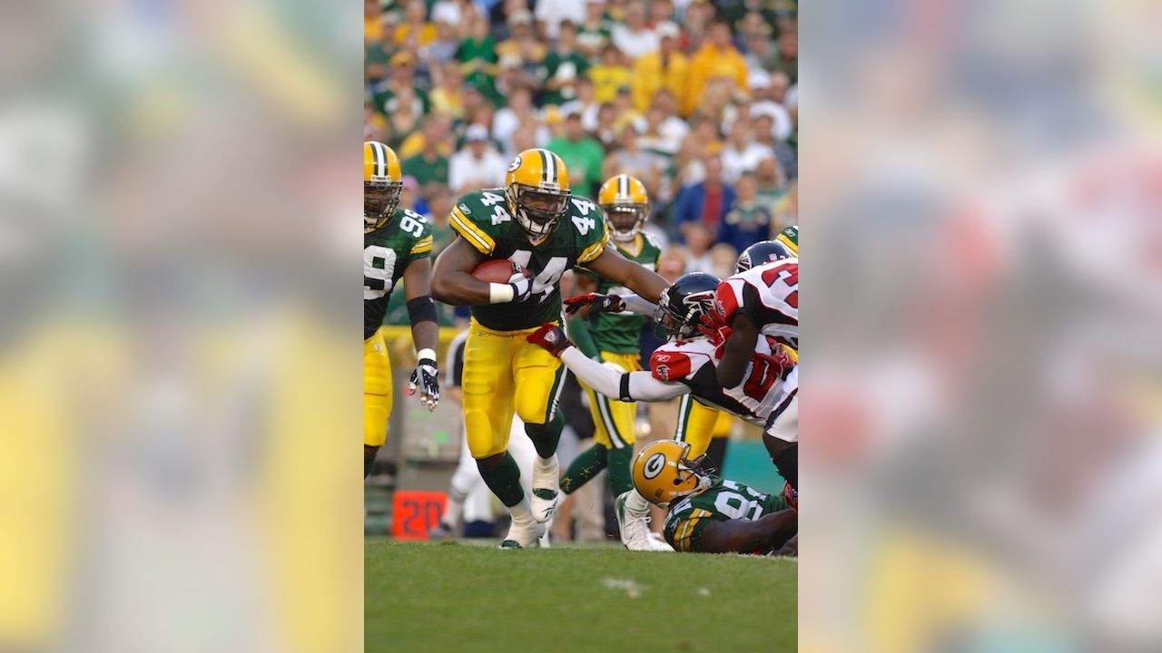 Najeh Davenport: Former Packer sues NFL