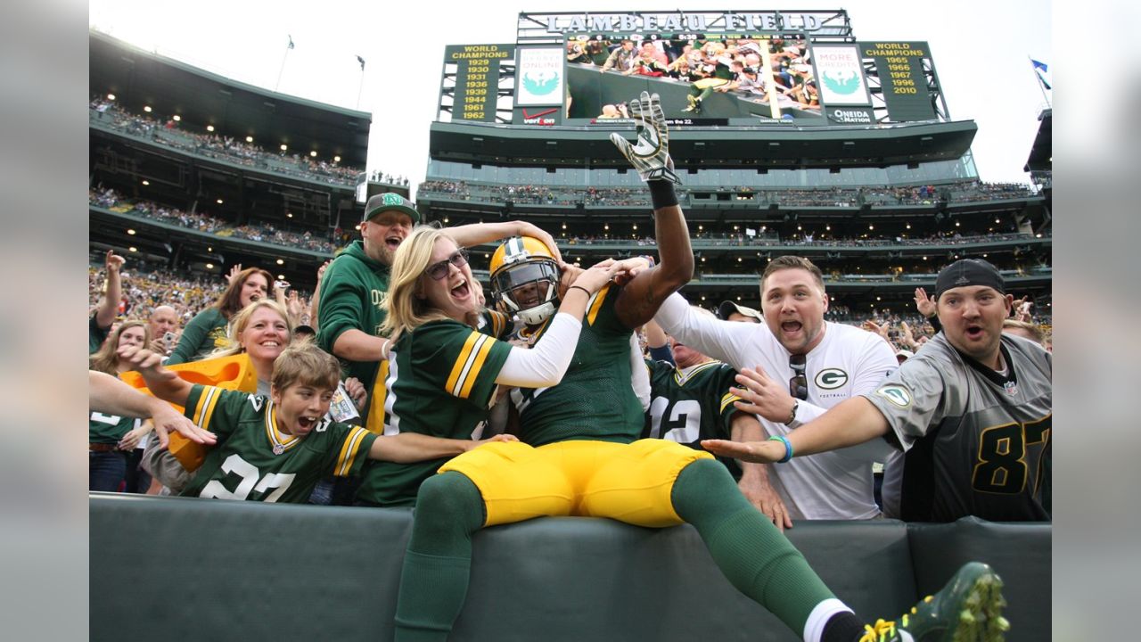 Davante Adams' impromptu visit creates lasting memory for Packers fan