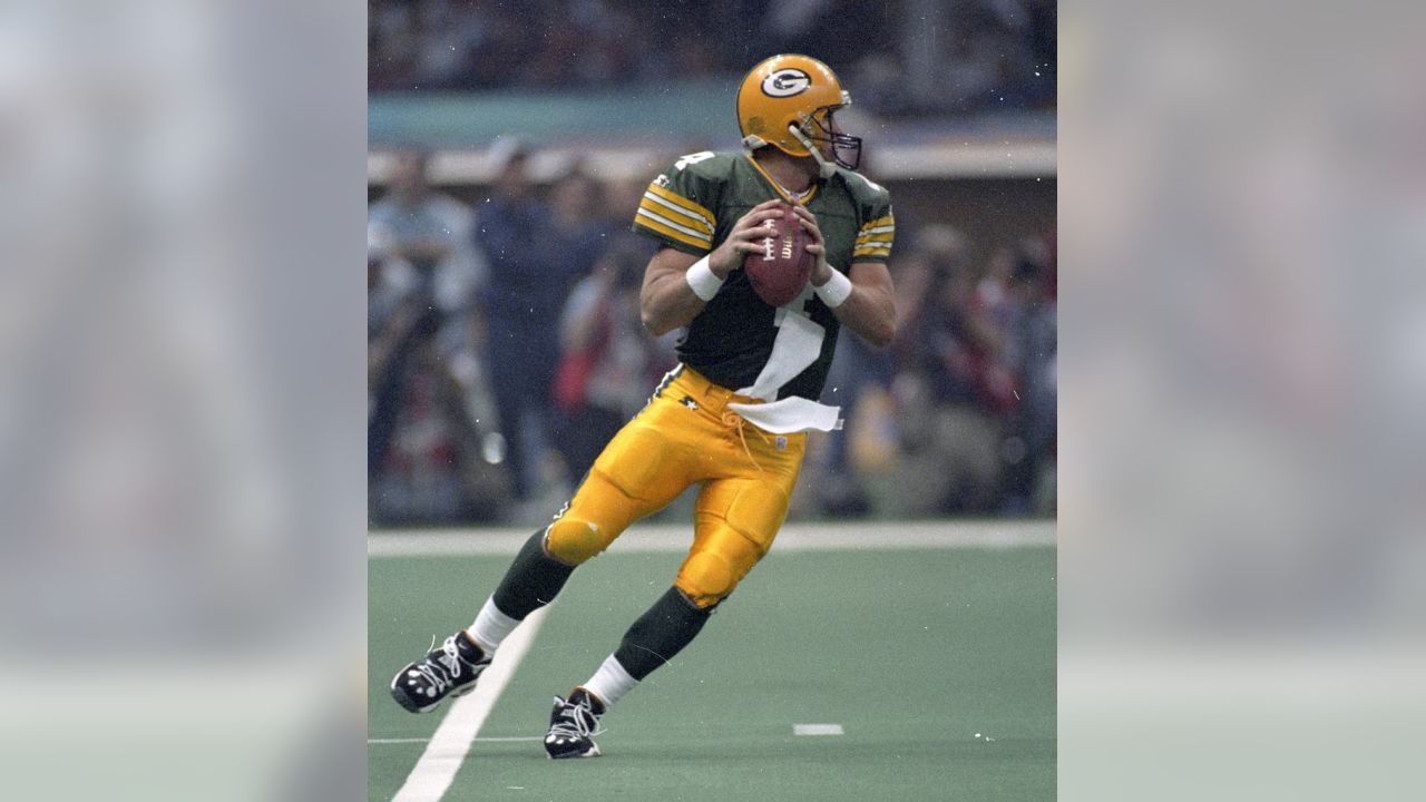 SportsCenter - Brett Favre : • Super Bowl XXXI Champion • 3x MVP • 11x Pro  Bowler • 3x First-Team All-Pro • 1st Ballot Hall of Famer