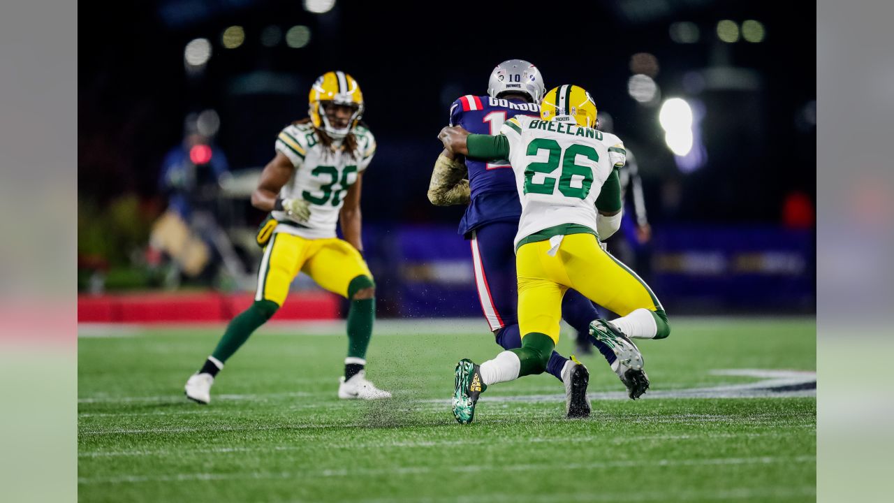 Aaron Rodgers during the procession of Super Bowl MVPs before SB50.  Green  bay packers football, Green bay packers wallpaper, Green bay packers fans