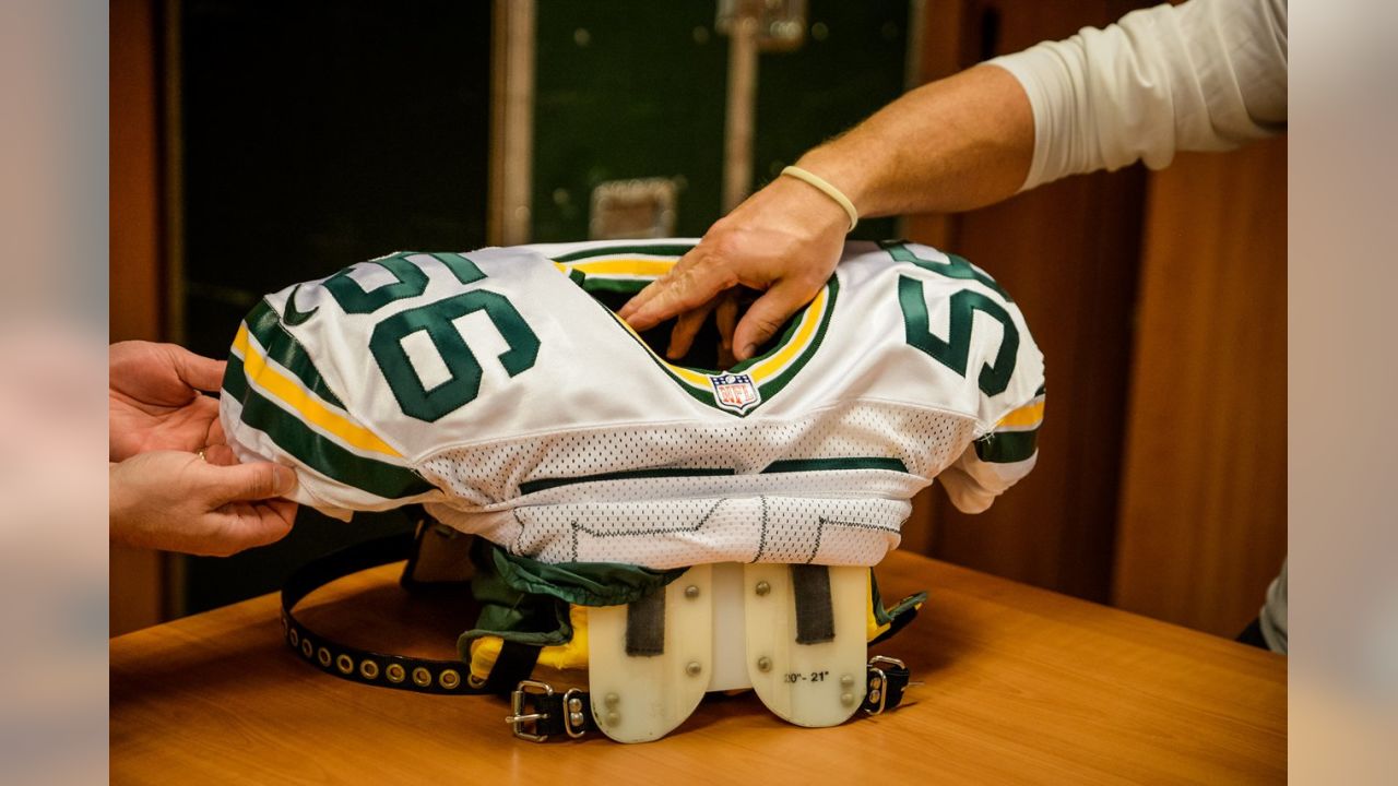 Packers will wear all white vs. Chicago