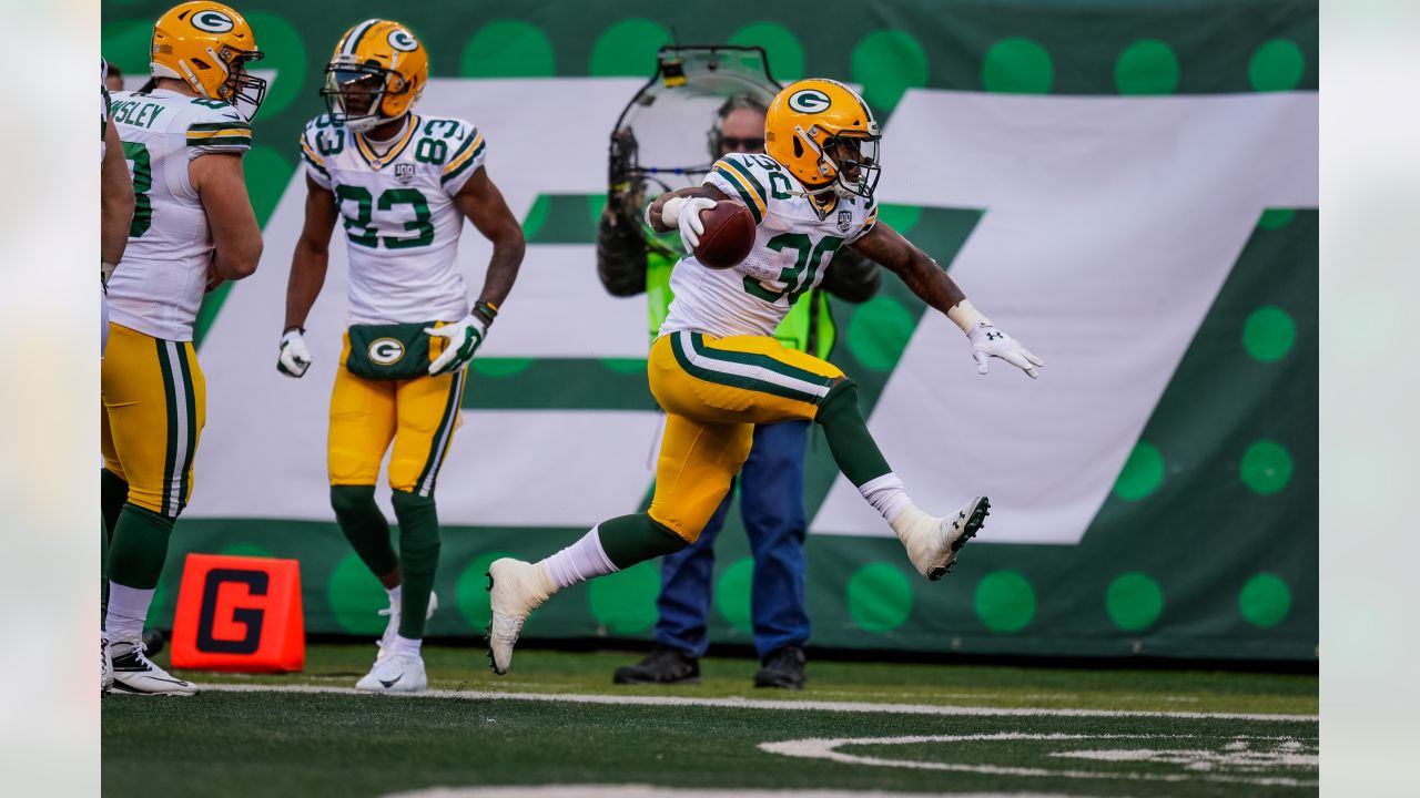 Throwback: Best photos in recent Packers-Bills history