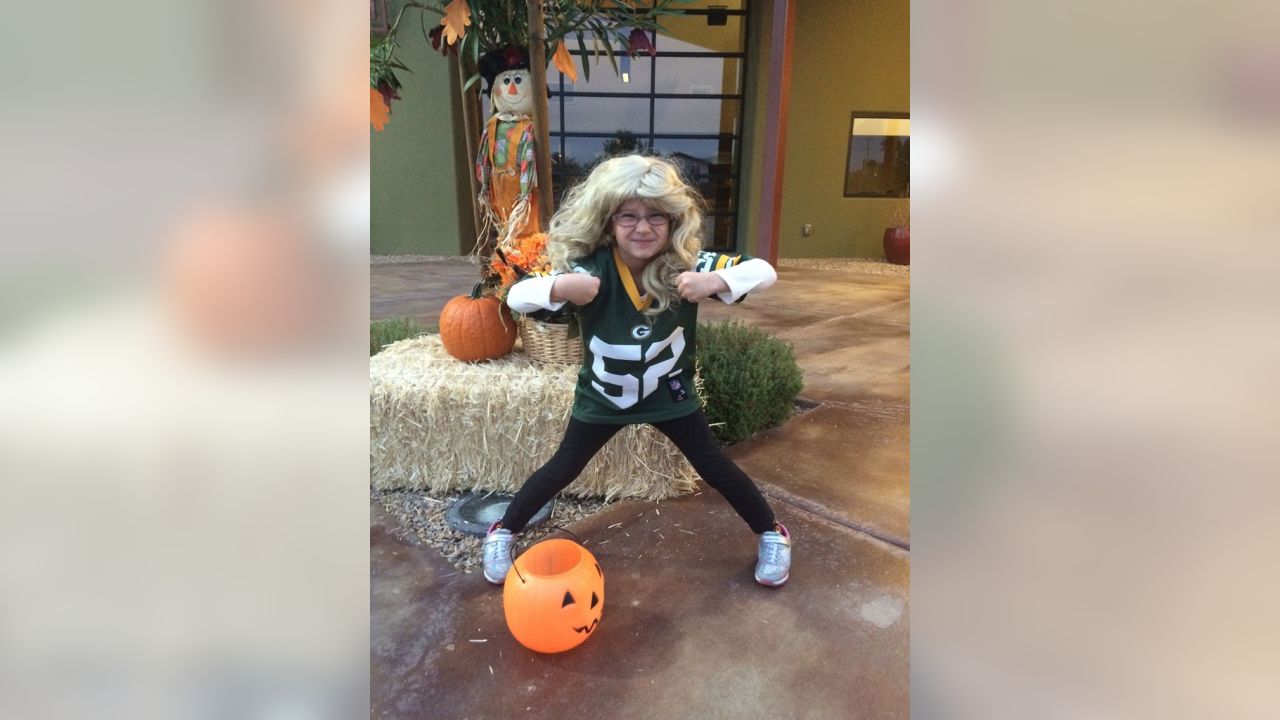 Packers fans show off their Halloween costumes