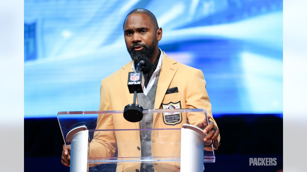 NFL Hall of Famer Charles Woodson plans to join FOX broadcast