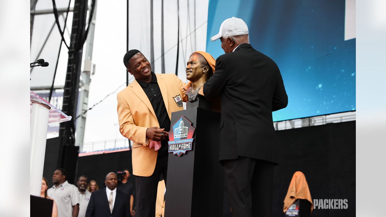 Saturday, Aug. 6: Pro Football Hall of Fame Class of 2022 Enshrinement  Ceremony