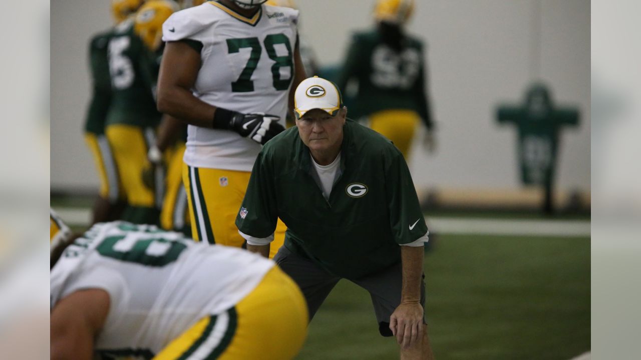 Rain in Green Bay moves Packers practice indoors