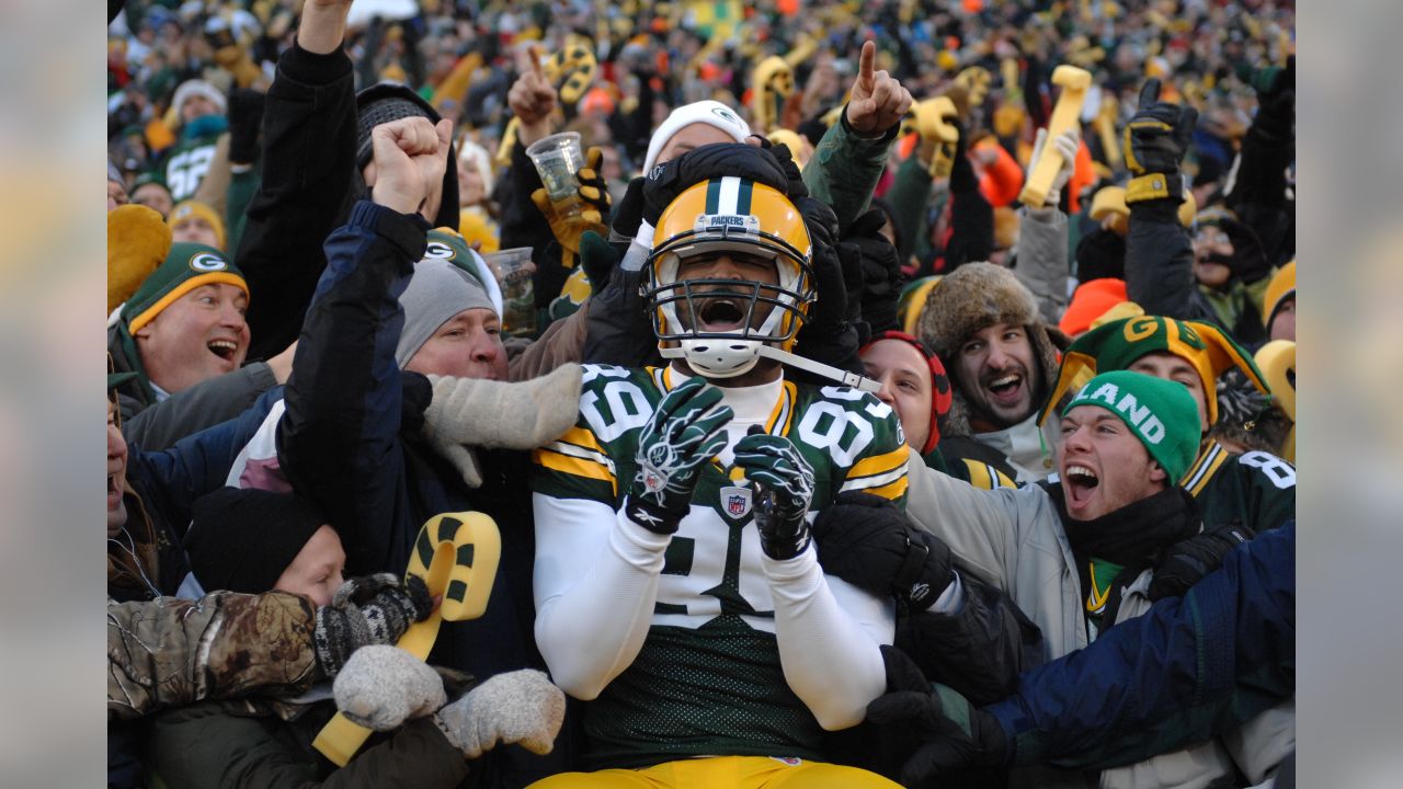 Packers celebrate Lambeau Leap Day!