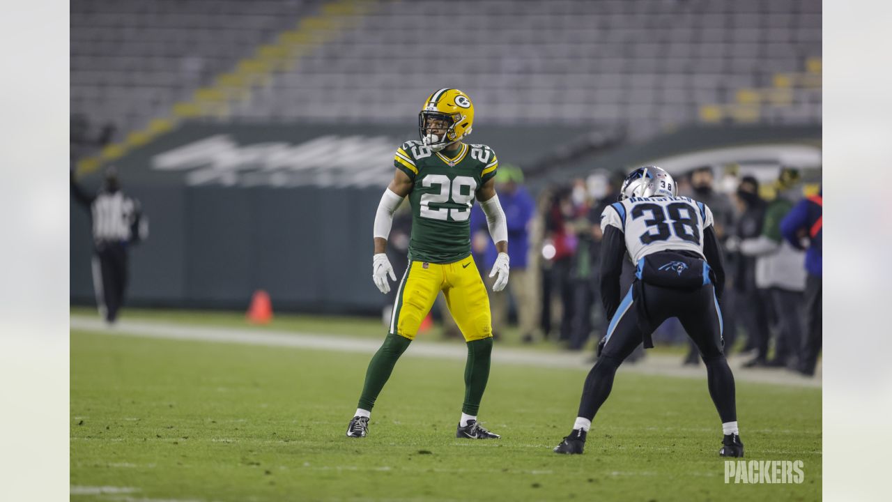 Aaron Rodgers and Dude Perfect unite in Milwaukee