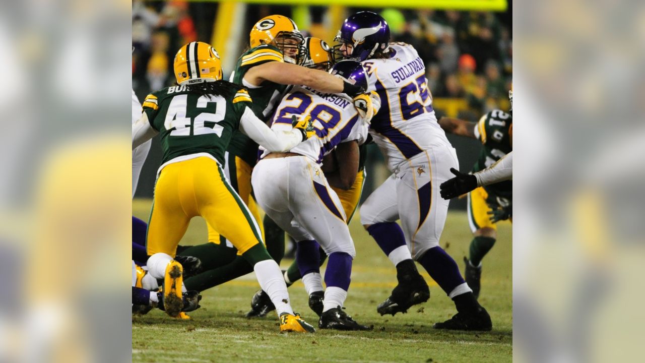 NFL: Green Bay Packers brush aside Minnesota Vikings in wildcard