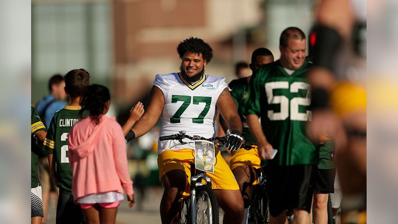 Packers players bike to work in unique tradition – Orange County Register