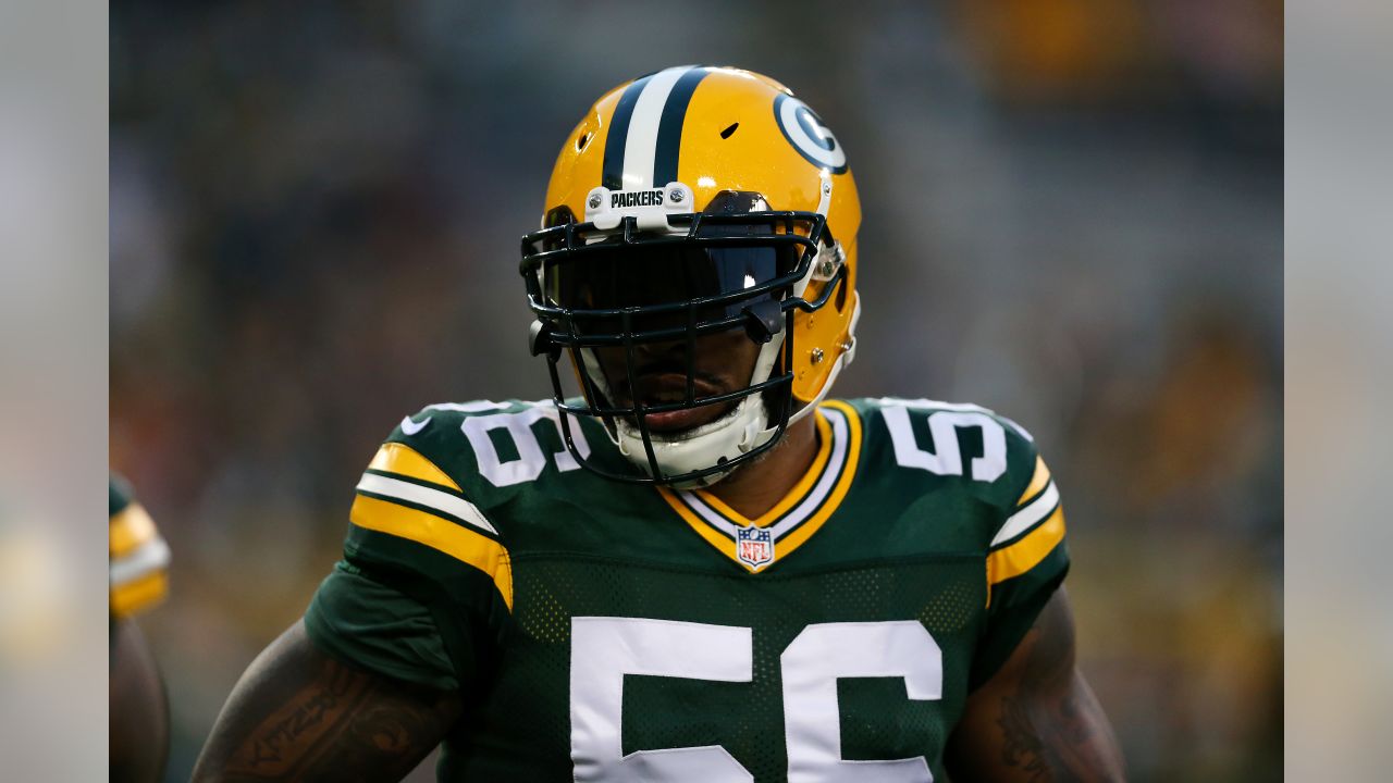 Packers: Veteran Julius Peppers OK with reduced playing time designed to  keep him fresher