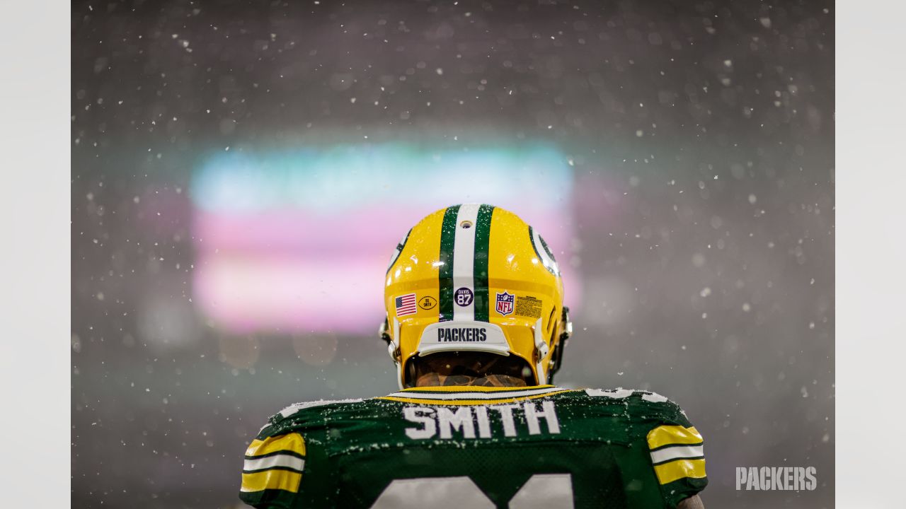 Preston Smith signs contract extension with Packers, Za'Darius Smith  released