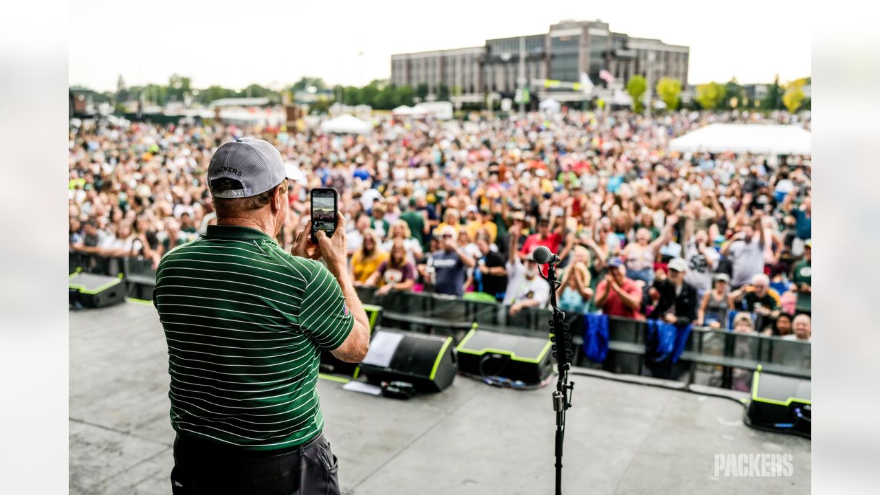 Photos: Train headlines 'Kickoff Weekend' concert at Lambeau Field