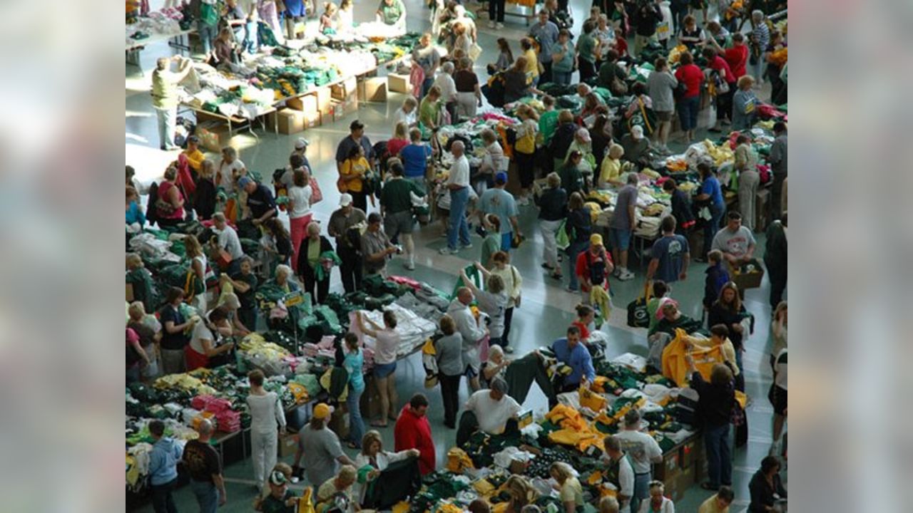 Packers Pro Shop Annual Tent Sale Set For June 5-6