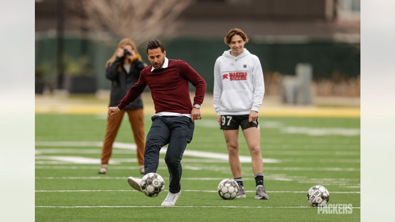 Top European soccer teams to play exhibition match at Lambeau Field