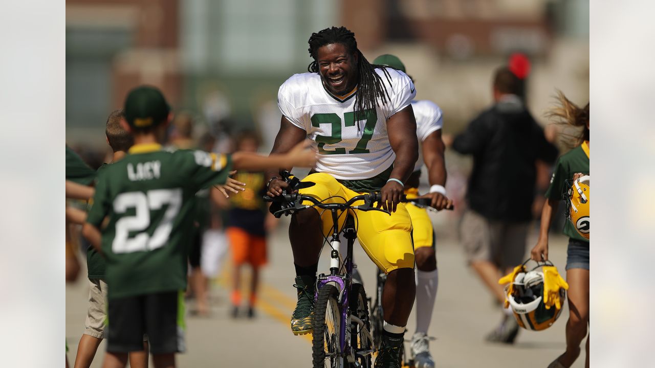 Packers defense in search of Jolly alternate