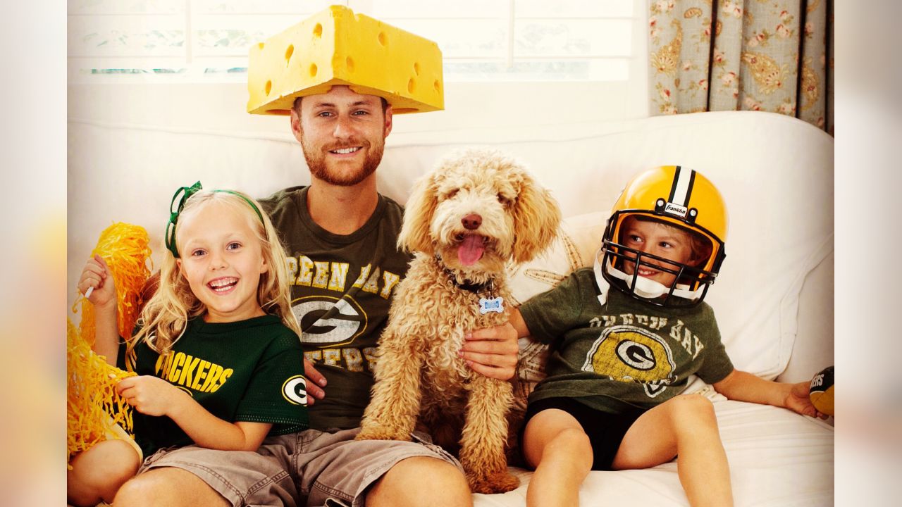 That Dood Squad dogs show off their Packers pride in Instagram photo