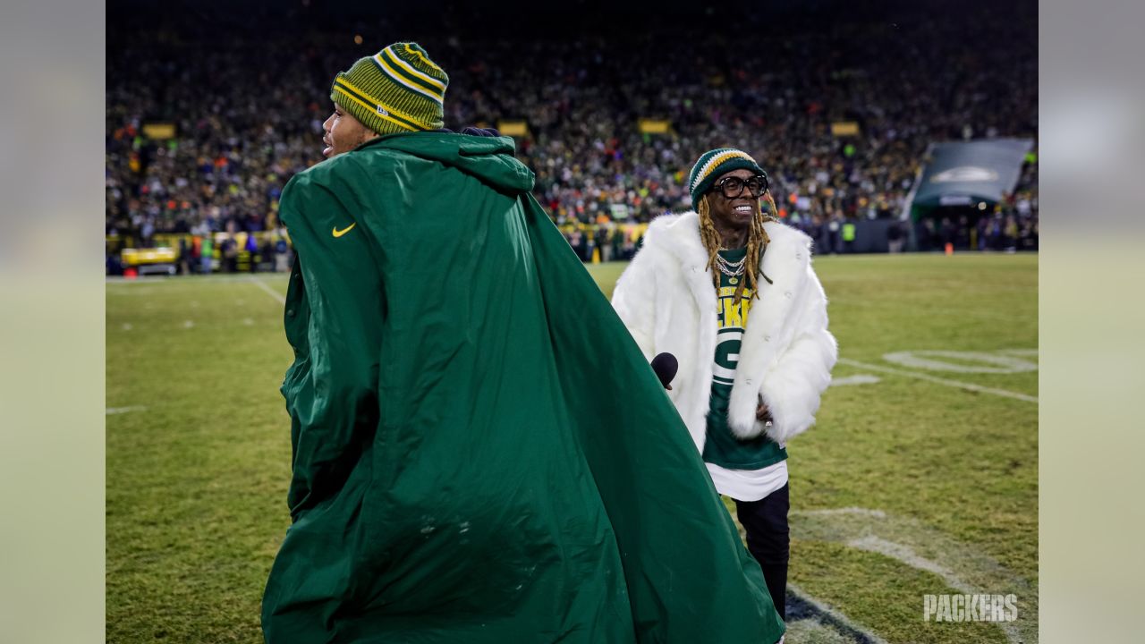 Photos: Anthony Davis, Lil Wayne attend Packers-Seahawks game at Lambeau  Field