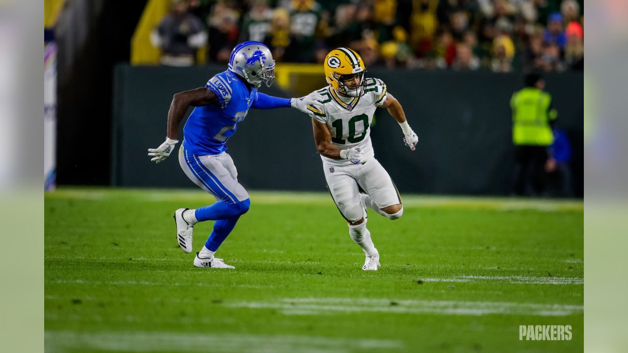 Green Bay Packers vs Detroit Lions game photos from Lambeau Field