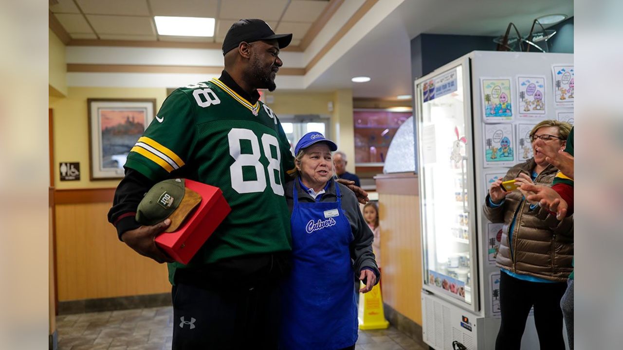 Gameday birthday! Join us in wishing - Green Bay Packers