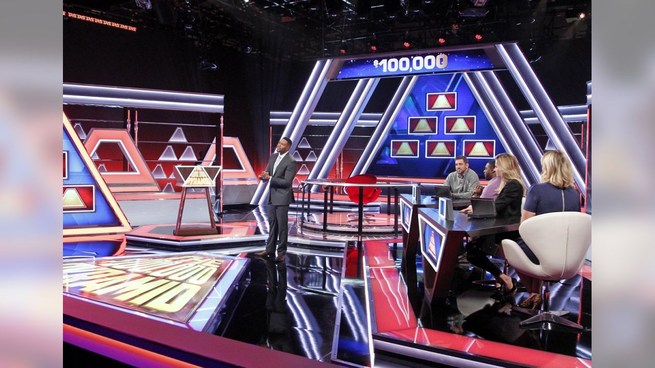 Run the table: Rodgers wins '$100,000 Pyramid'