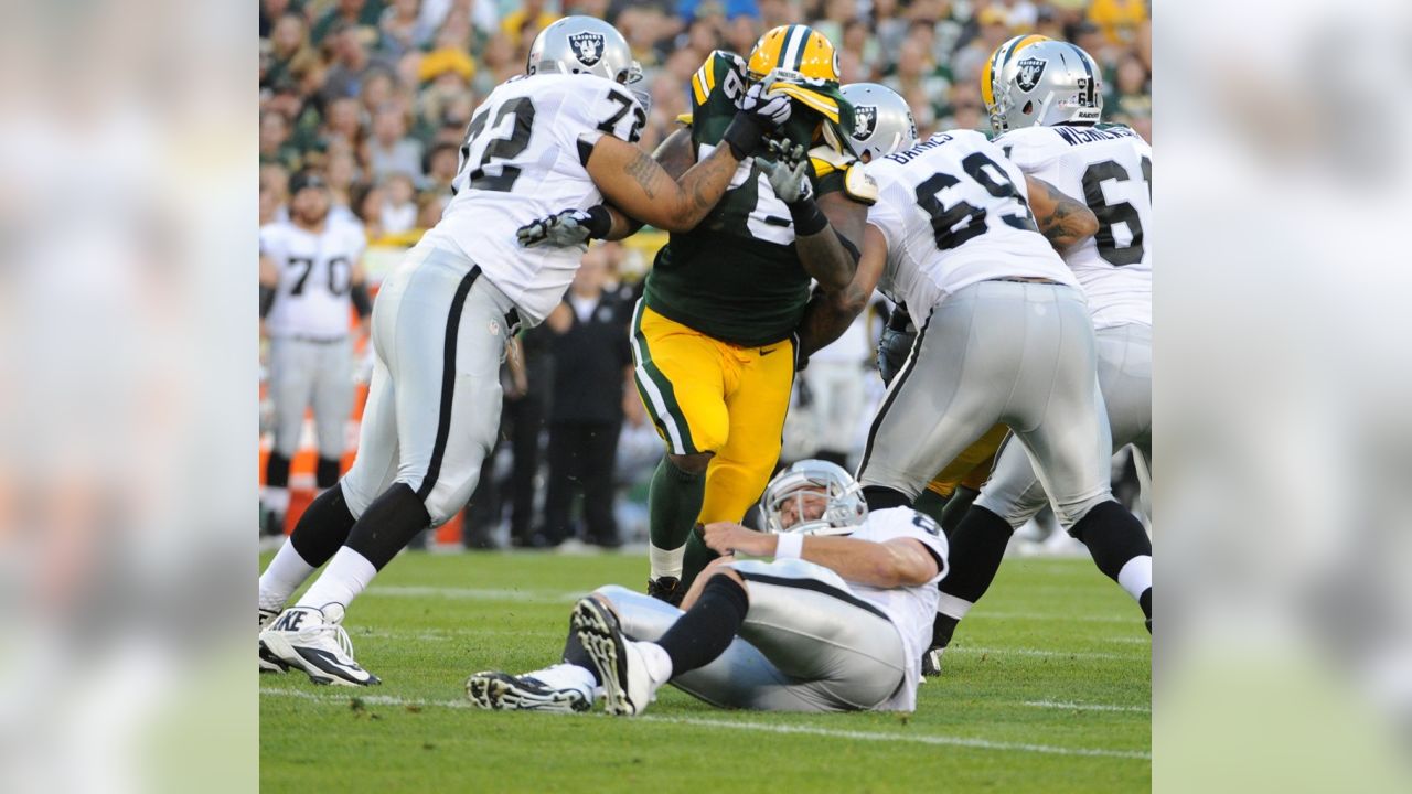 Packers host the Raiders at Lambeau Field