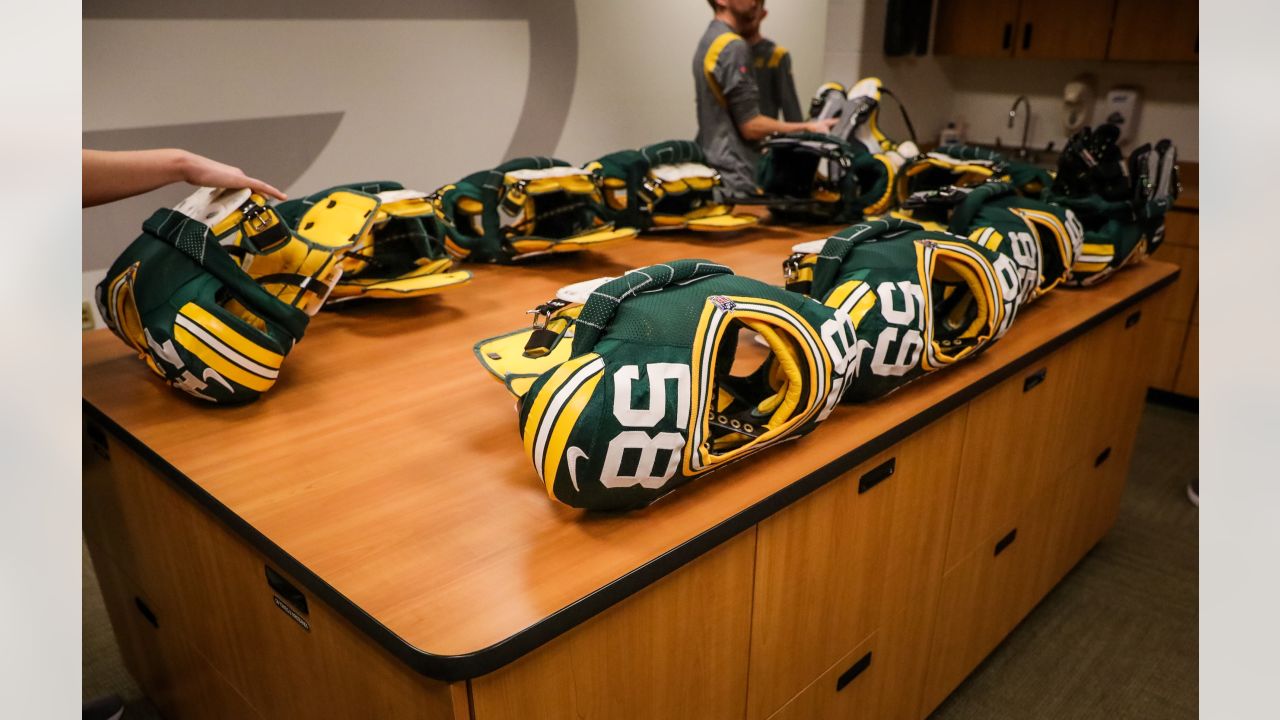 Behind-the-scenes photos of Packers locker room