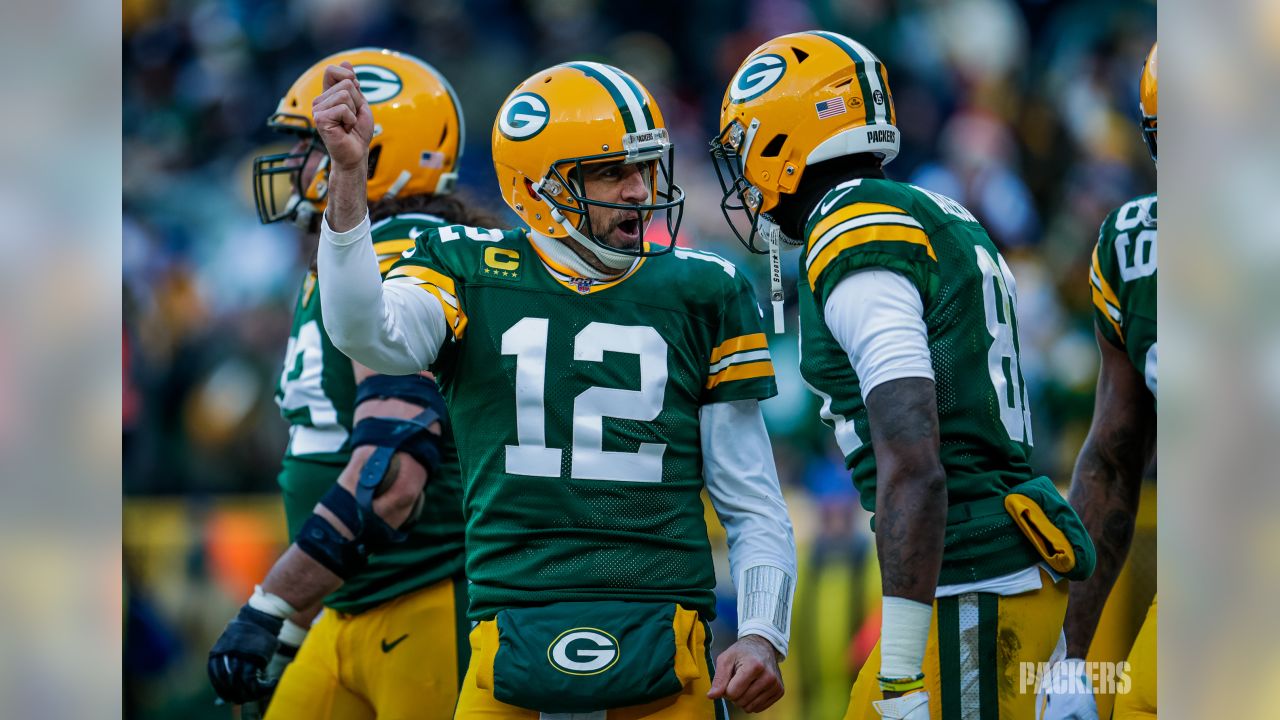 Packers QB Aaron Rodgers named to NFL's All-Decade Team