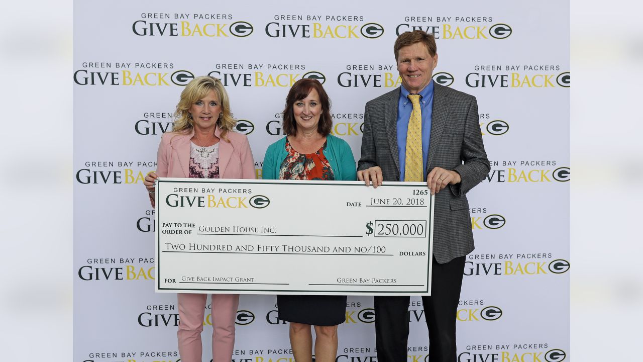 Green Bay Packers Foundation gives record $1.25 million to charities